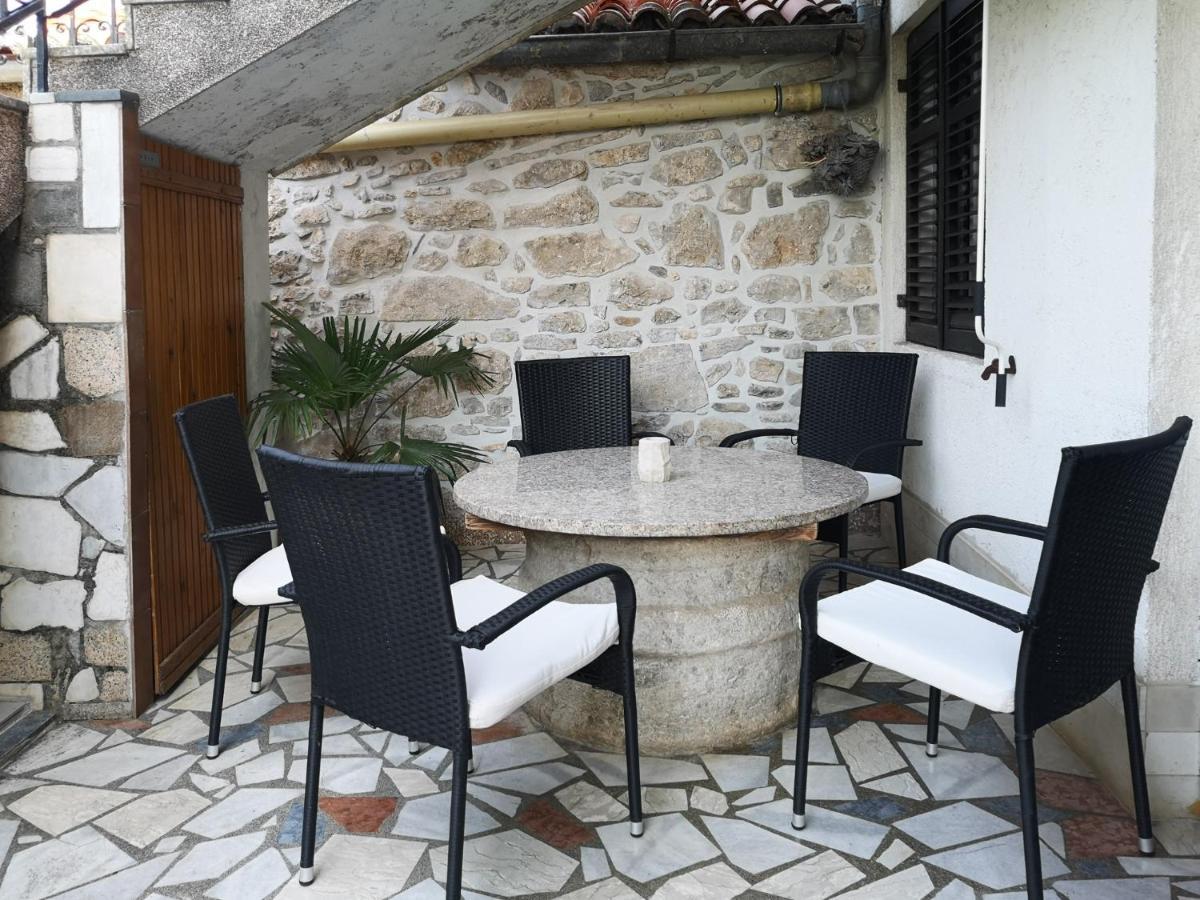 Apartment Magdic Brzac Exterior foto