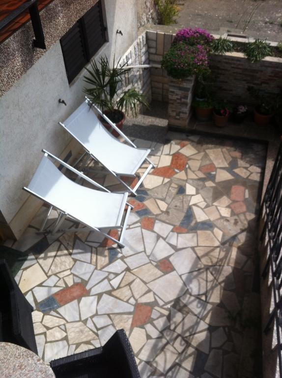Apartment Magdic Brzac Exterior foto